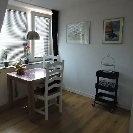 Bed & Breakfast 'four Seasons' Julianadorp
